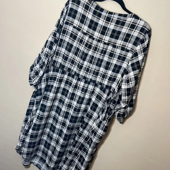 Torrid size 3 BLACK & IVORY PLAID CHALLIS ZIP FRONT DRAWSTRING SHIRT DRESS - Picture 11 of 11